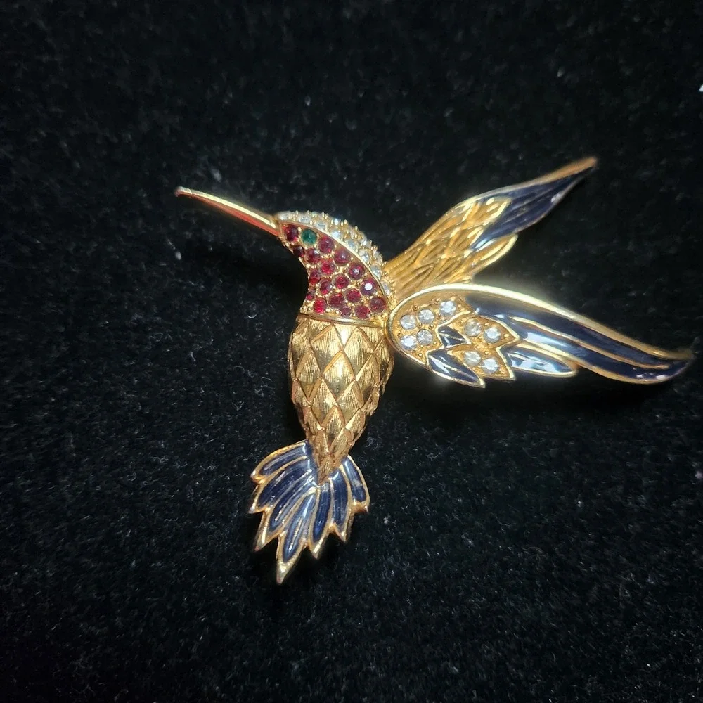 Sphinx  Hummingbird Brooch Gold‎ Tone Rhinestone Enamel Bird  Red Blue Green